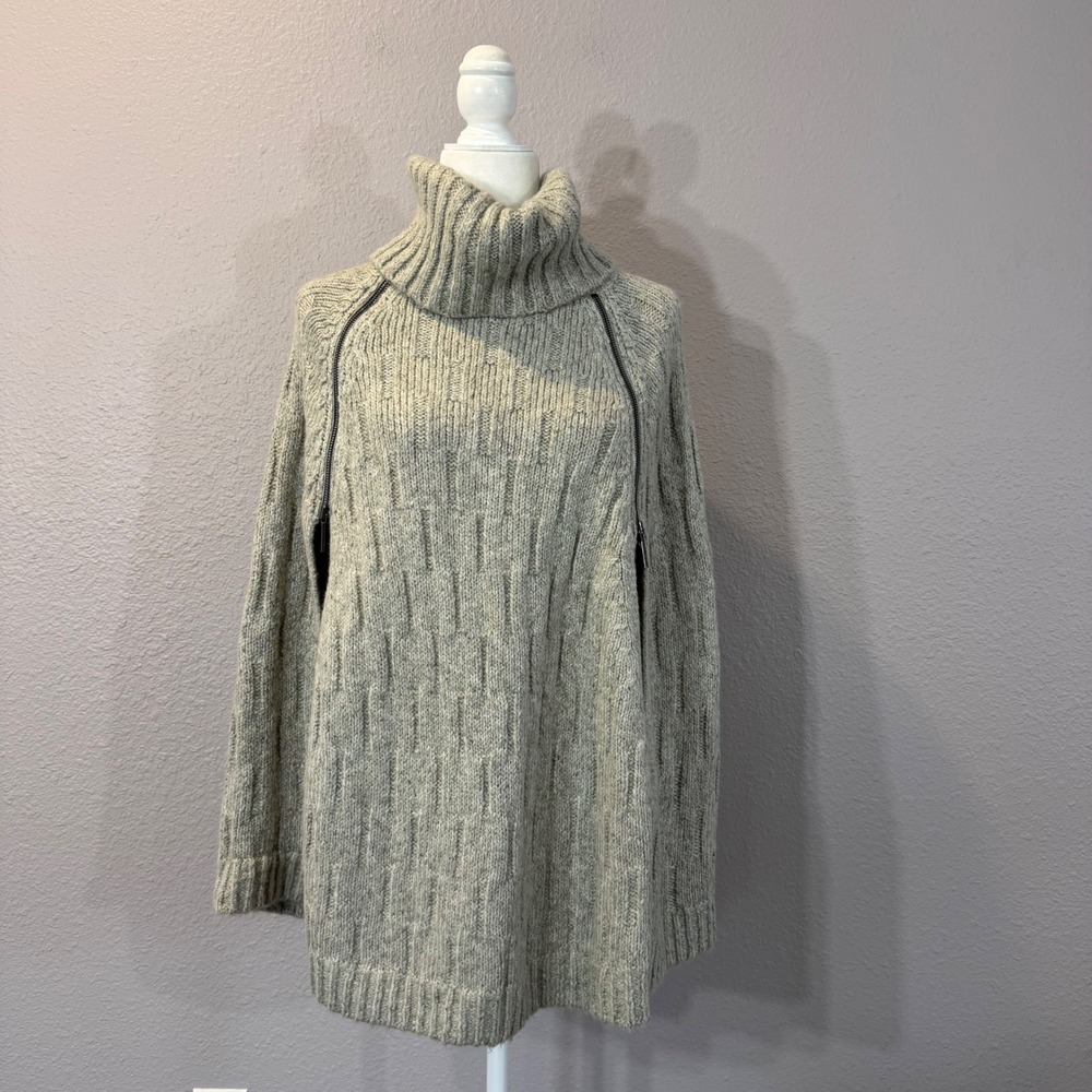 NWT The Limited Scandal Size M/L Gray Zip Side Turtleneck Poncho Sweater